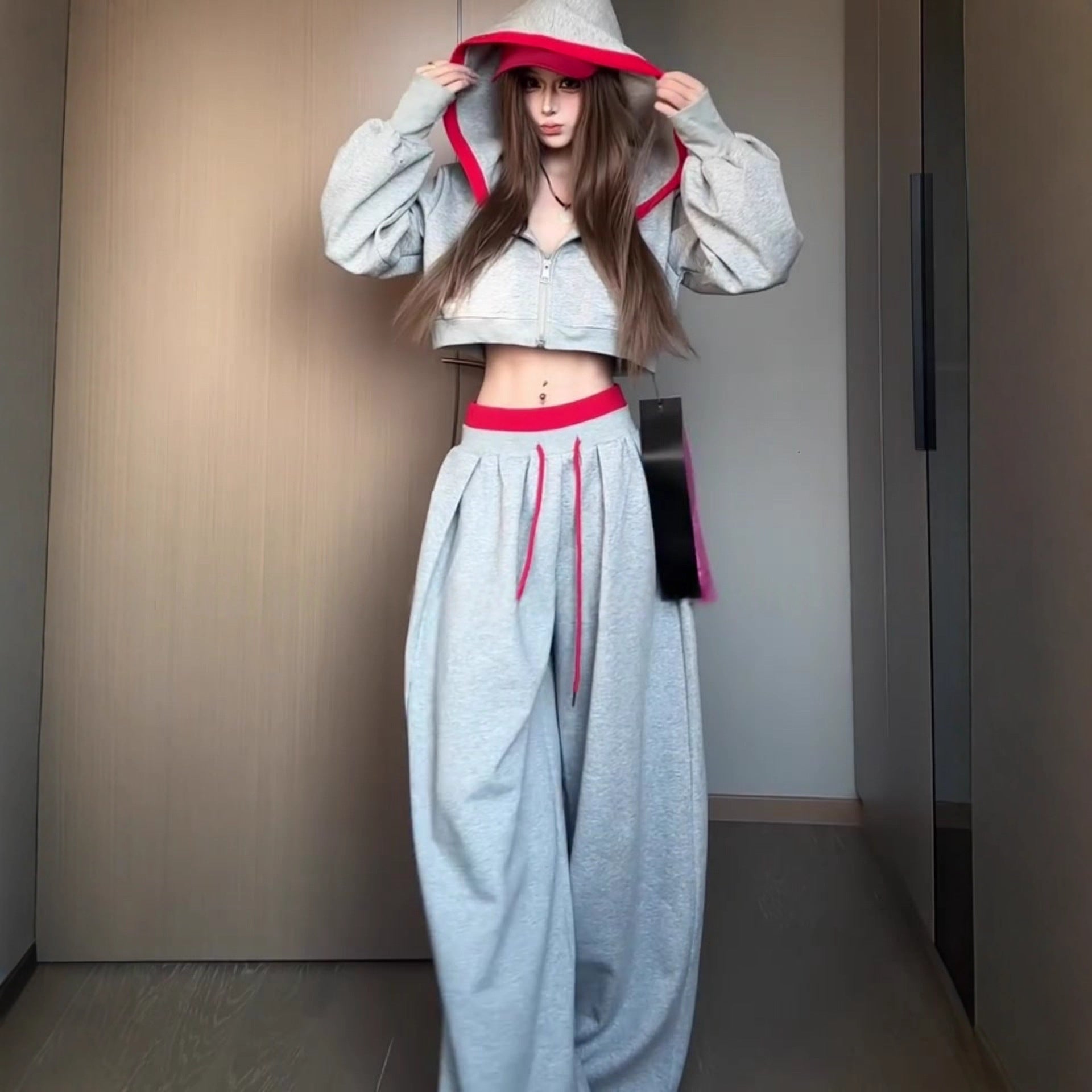American style spicy girl hoodie set for women in autumn, lazy and relaxed, casual sports hooded jacket, gray wide leg pants